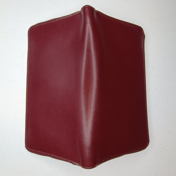 Marc Jacobs Main Line Burgundy Oxblood Minimalist Leather Zip Wallet - Picture 11 of 16